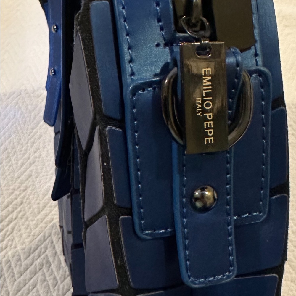 Emilio Pepe designer bag, blue metallic with gunmetal, zipper and detail tag